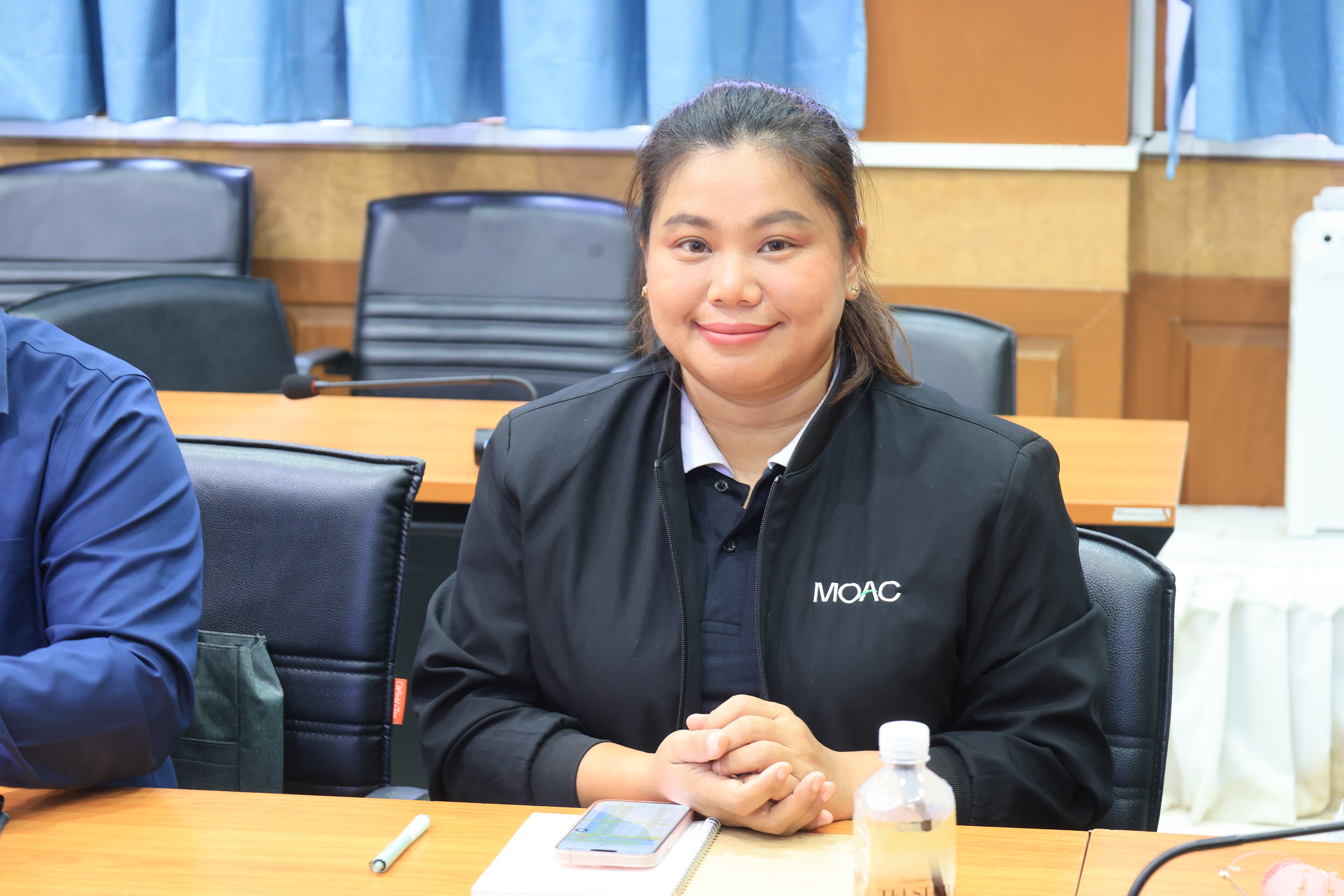 title - ส.ป.ก. ต้อนรับคณะผู้บริหารและเจ้าหน้าที่จากกรมบริหารและจัดการที่ดิน สปป.ลาว 